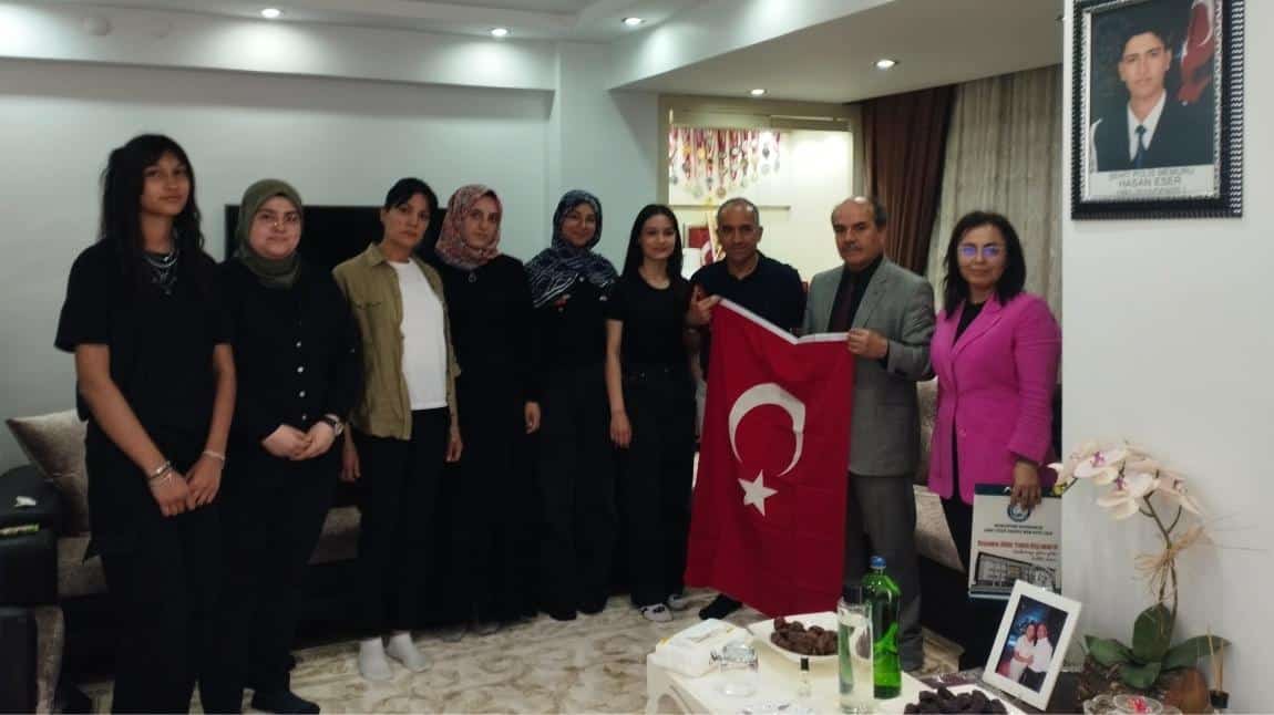 Şehitimiz Hasan Eserin kıymetli ailesine ziyarette bulunduk.